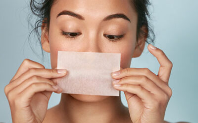 How to properly use facial blotting papers